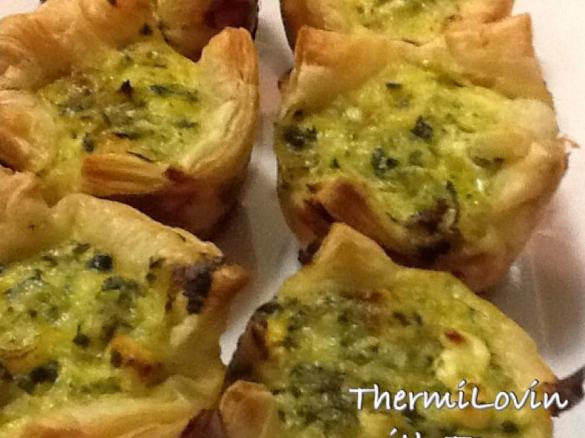 Lunchbox Spinach and Feta Tarts
