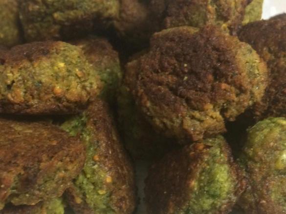 Chris' Falafels