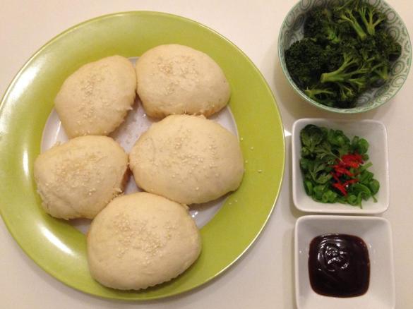 Jamie Oliver's Vegan Dim Sum Buns (steamed mushroom buns)