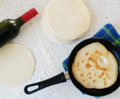 Greek souvlaki / pita bread