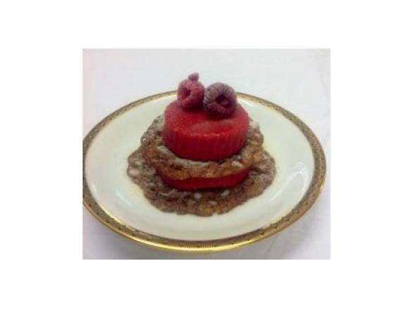 Ginger Snap Biscuits with Raspberry Mousse