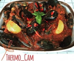 Chunky Chilli Mussels 