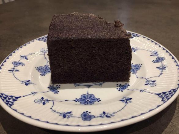 Black rice cake