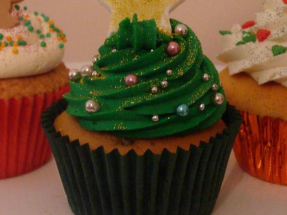 Oh Christmas Tree Cupcakes