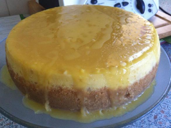 White Chocolate and Macadamia Cheesecake