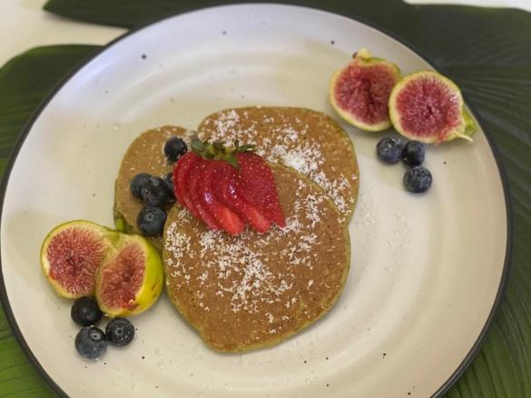 Banana and Spinach Pikelets
