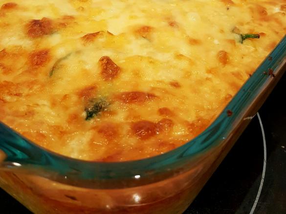 LCHF Bacon and eggs with cauliflower breakfast bake