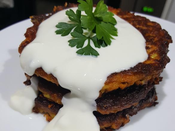 Quick & Versatile Vegetable Fritters with Yoghurt Dressing