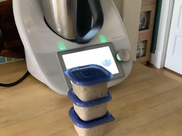 Porridge (made with steel cut oats)