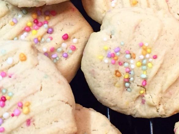 100's and 1000's Biscuits........Quick and easy 