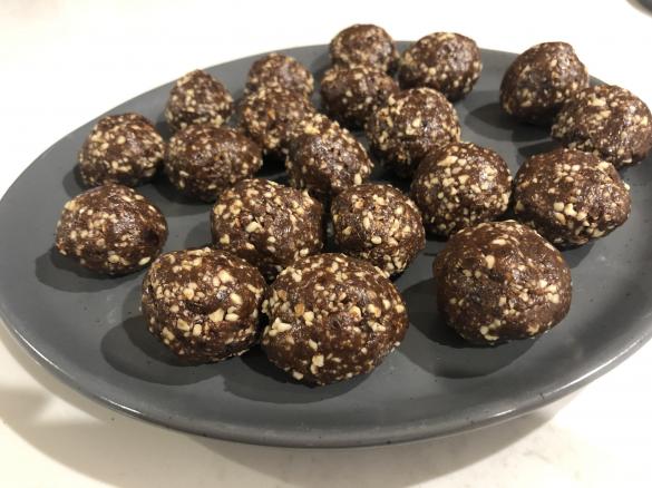 Peanut butter brownie bliss balls