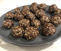 Peanut butter brownie bliss balls