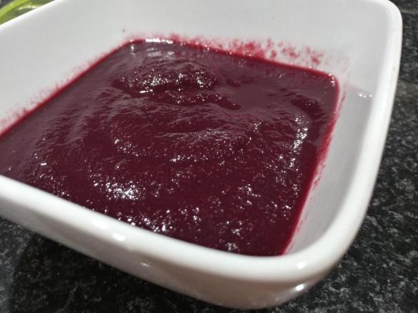 Blueberry and Apple Puree (6 months +)