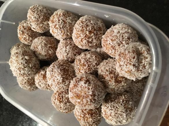 Yummy Carrot Spice Bliss Balls