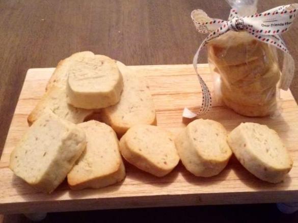 Cherry and Macadamia Shortbread