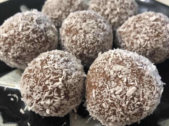 Christmas Rum Balls