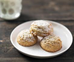 Limoretti (Limoncello, lemon almond biscuits - amaretti)