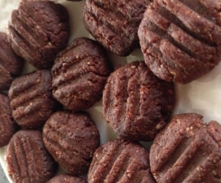 Date, Macadamia & Cacao Bikkies