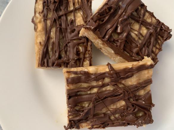 Chocolate granola bars