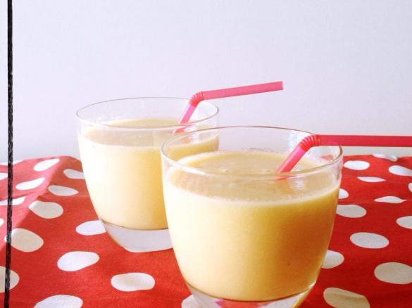 Rise and Shine Tropical Smoothie