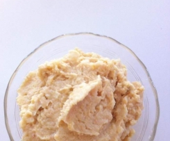 Light & fluffy Hommous