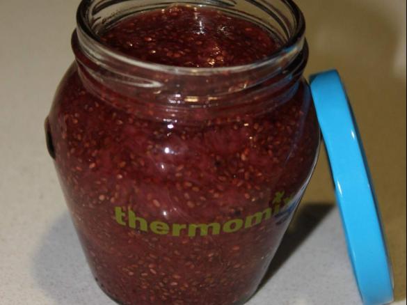 Strawberry & Chia Jam - Low FODMAP