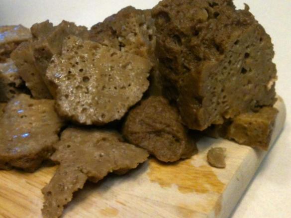 Simple Seitan (vegetarian/vegan meat substitute)