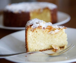 Gluten Free Almond and Ricotta Cake