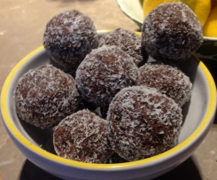 Chocolate Date Balls