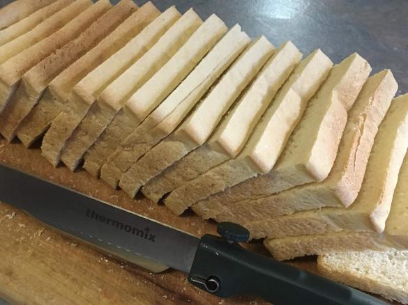 Thermonic everyday white loaf for Thermomix Bread Tin