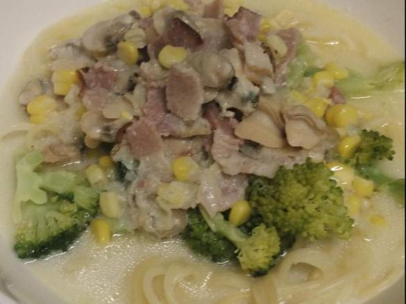 Clam Chowder with Noodles