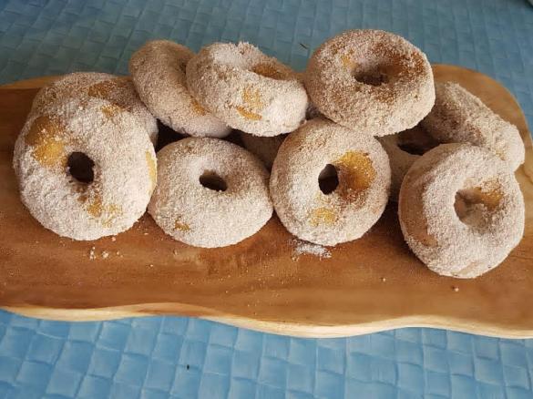 Pumpkin Chai Doughnuts