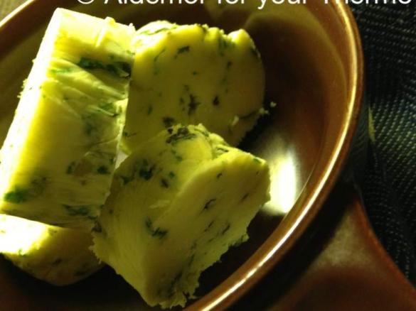 Herb & Garlic Butter Roll