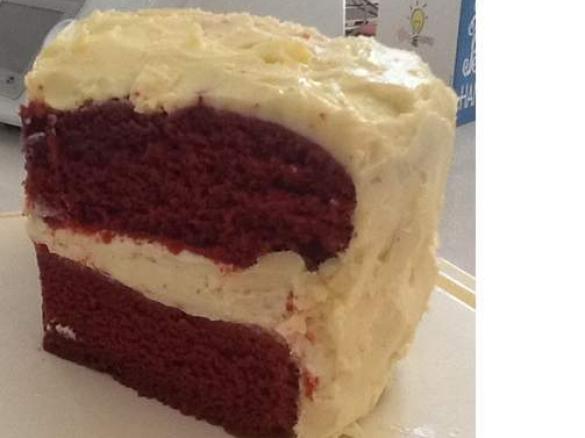 Red Velvet Cheescake