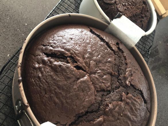 Annabel Langbein ultimate chocolate cake