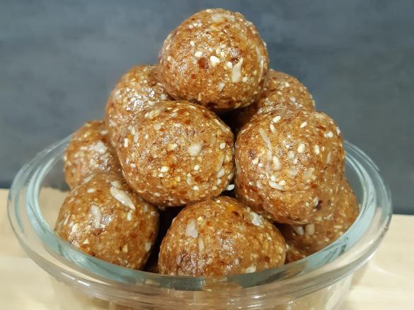 Quick Vanilla & Citrus Protein Bliss Balls