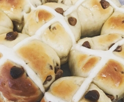 Choc Chip Chai Hot Cross Buns
