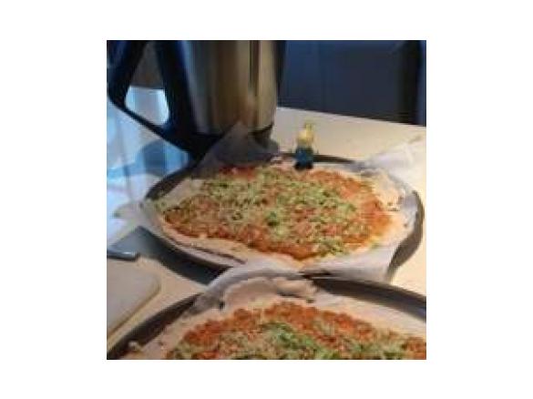 Gluten Free Bolognese and Zucchini Pizza