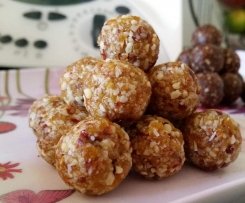 Apricot & Almond Bites