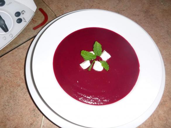 Roasted Beetroot Soup