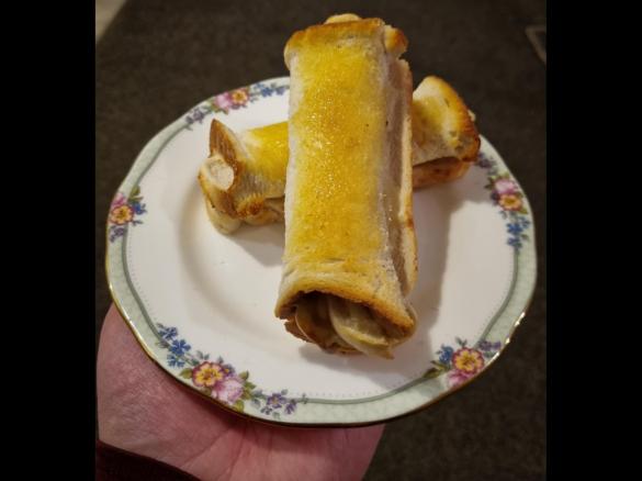 Kiwi Classic Cheese Rolls