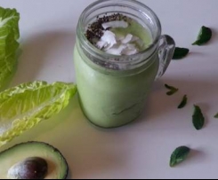 Salad in a glass green smoothie (paleo, vegan, dairy free)