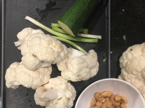 Cauliflower Zuccini rice with cashew nuts