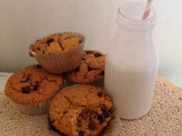 Refined sugar, dairy, egg, vegan choc chip muffins 