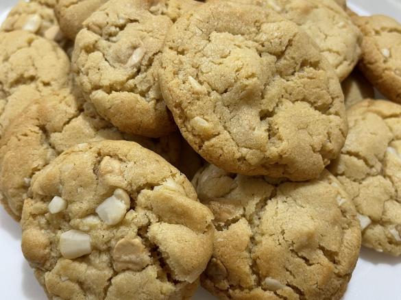 Caramilk and Macadamia Cookies
