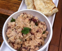 italian white bean and tuna dip
