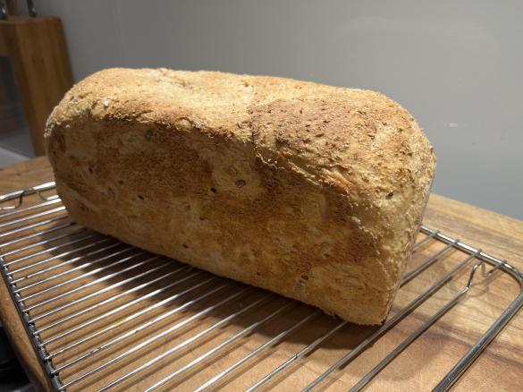 Medium Multigrain Loaf