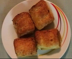 Pete's Awesome Sausage Rolls