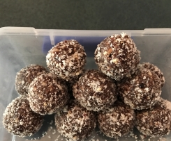 Cranberry and Cashew Protein Balls