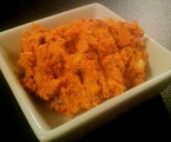 Capsicum, semi dried tomatoes and fetta dip